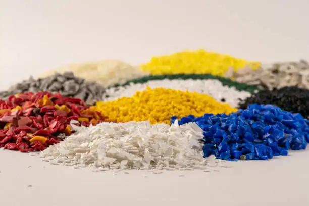 How to operate the PET plastic crusher correctly?