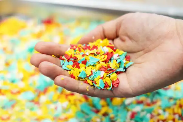 The Perfect Shredder Machine for Multi-Solid Industrial Waste